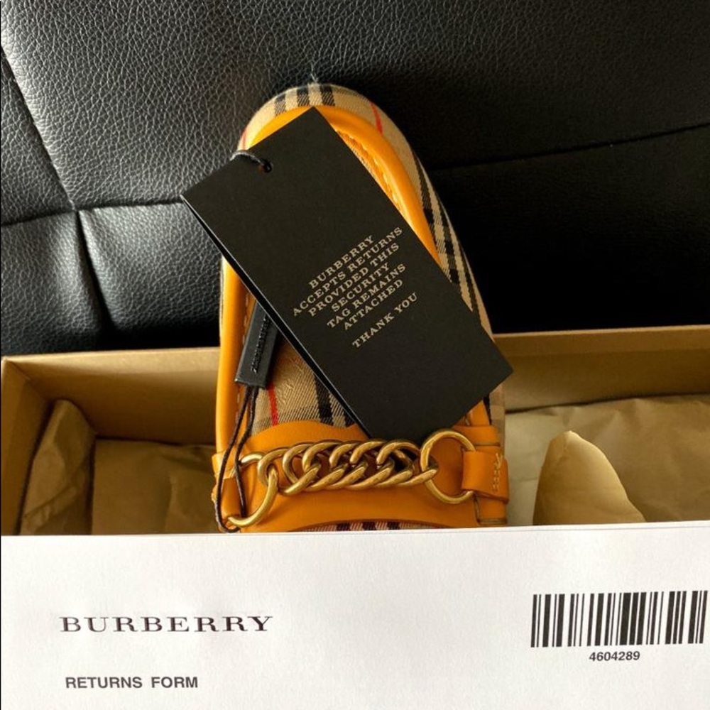 Burberry Dress Shoes - Picture 5 of 8